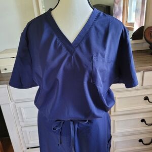 Lauderdale by UA scrub set size XL